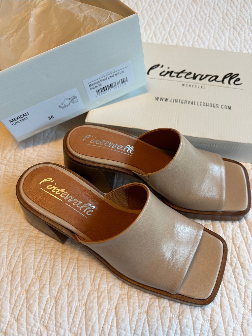 L'INTERVALLE Beige Leather Square-Toe Slide Mules. Brand new.